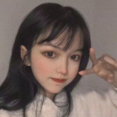 吃瓜抖音网红女两年前