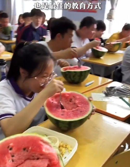 上海老师吃瓜网最新官网地址,最新官网地址大公开！