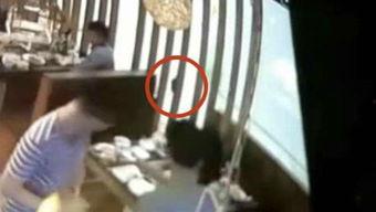 网红考场吃瓜视频