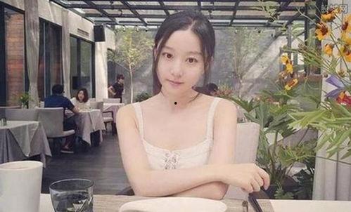 吃瓜网红帕尔维娜图片,吃瓜网红的时尚风采