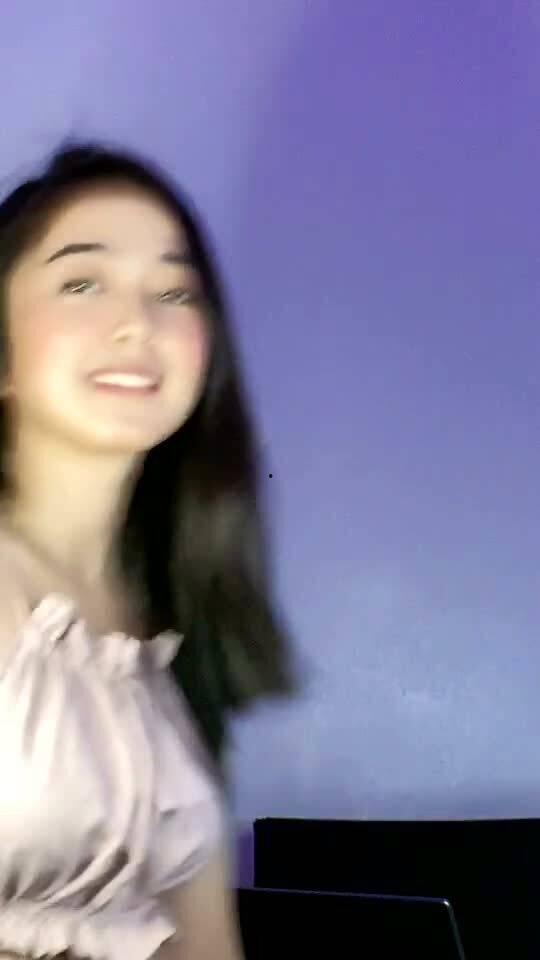 吃瓜网红小姐姐是谁