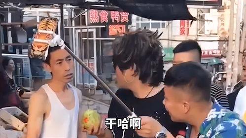 纽约网红吃瓜事件视频,一场引发热议的街头冲突瞬间