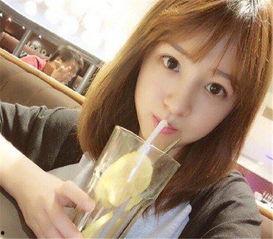 吃瓜网红主播二婶图片